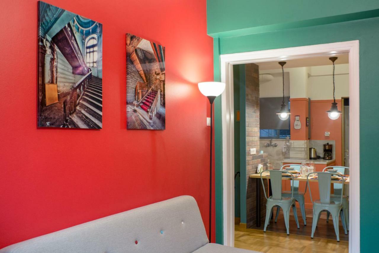 "Casa De Colores", Next To The Metro Aten Exteriör bild