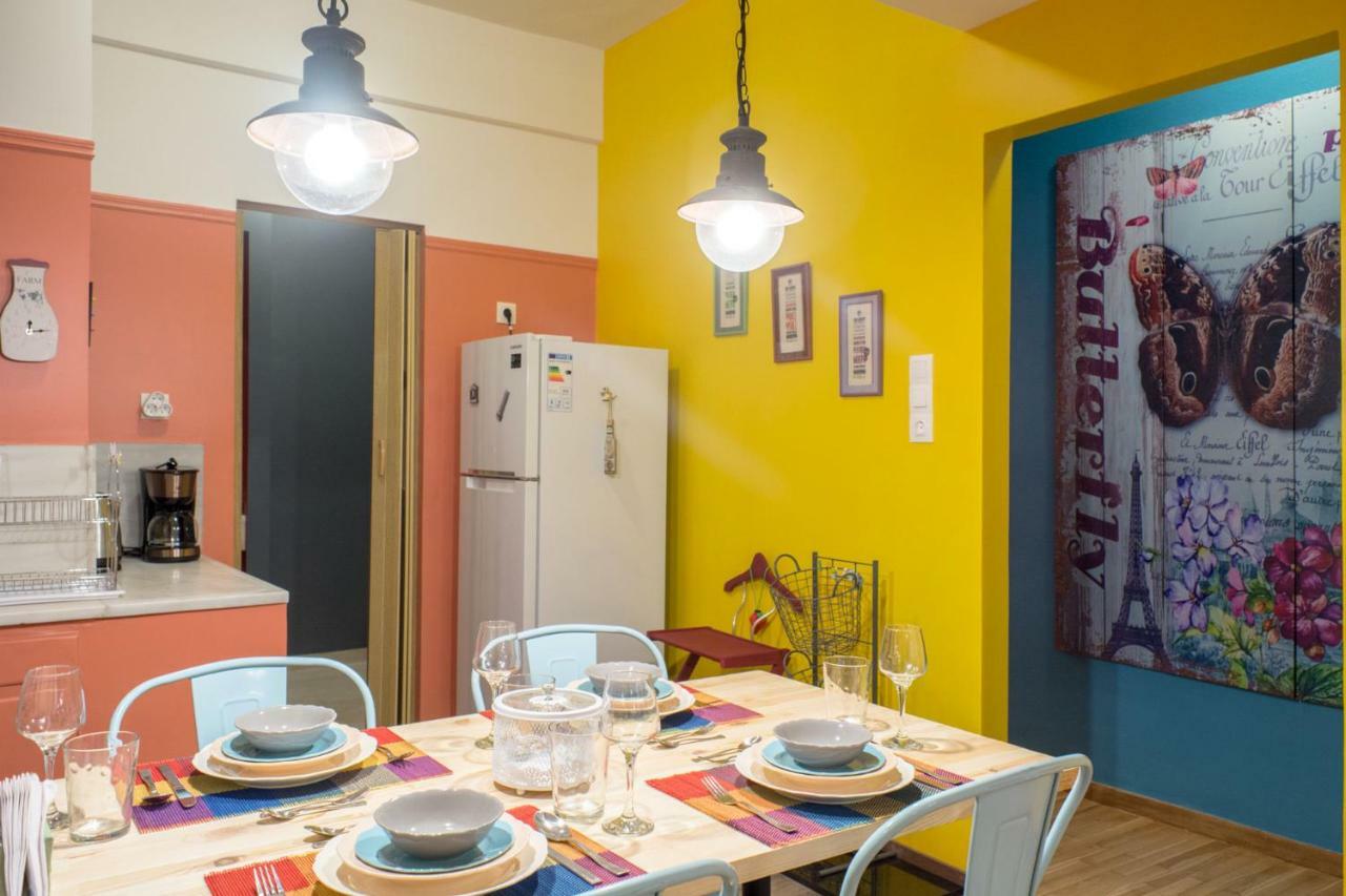 "Casa De Colores", Next To The Metro Aten Exteriör bild
